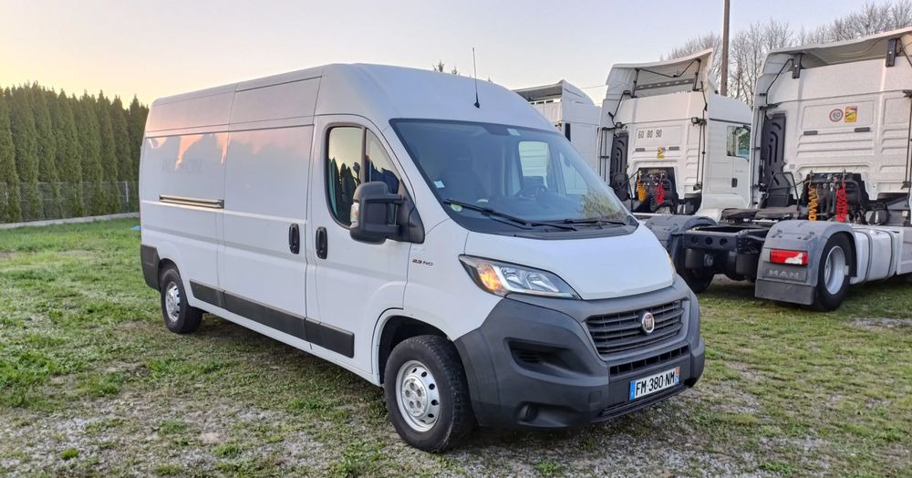 Fourgon utilitaire Fiat Ducato: photos 1