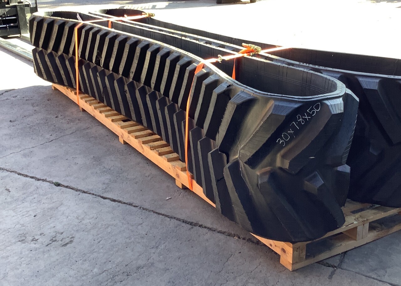 John Deere - Chenilles agricoles en caoutchouc GTW TankTuff - Chenille pour Tracteur à chenilles: photos 3 John Deere - Chenilles agricoles en caoutchouc GTW TankTuff - Chenille pour Tracteur à chenilles: photos 3