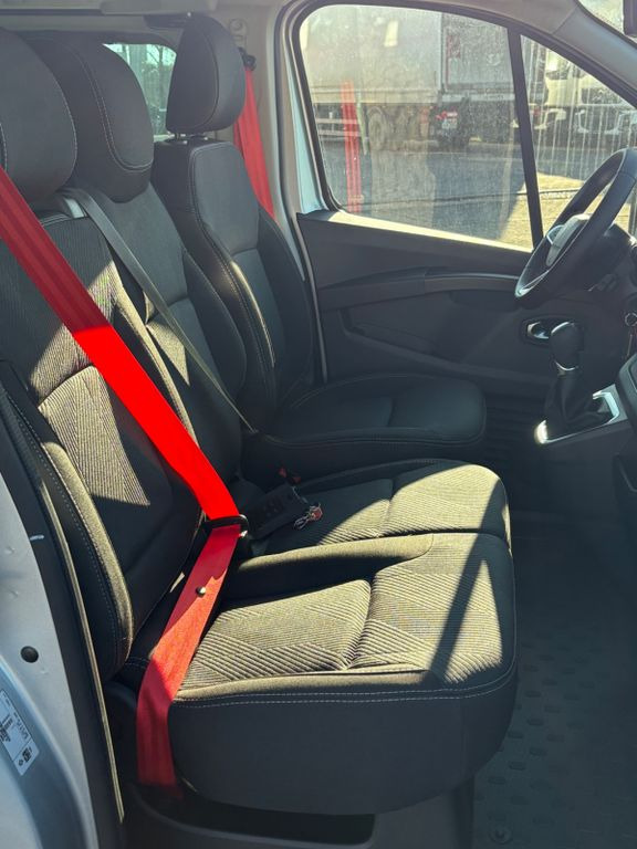 Renault Trafic Kombi L2H1 9-Sitzer Schiebetür beidseitig  en crédit-bail Renault Trafic Kombi L2H1 9-Sitzer Schiebetür beidseitig: photos 12 Renault Trafic Kombi L2H1 9-Sitzer Schiebetür beidseitig  en crédit-bail Renault Trafic Kombi L2H1 9-Sitzer Schiebetür beidseitig: photos 12