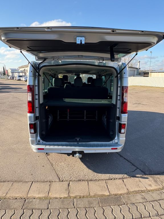Renault Trafic Kombi L2H1 9-Sitzer Schiebetür beidseitig  en crédit-bail Renault Trafic Kombi L2H1 9-Sitzer Schiebetür beidseitig: photos 10 Renault Trafic Kombi L2H1 9-Sitzer Schiebetür beidseitig  en crédit-bail Renault Trafic Kombi L2H1 9-Sitzer Schiebetür beidseitig: photos 10