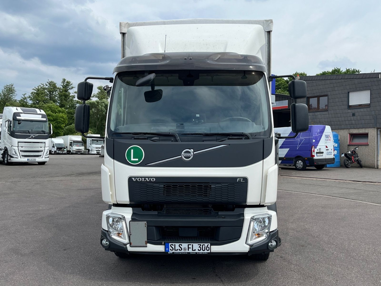 Volvo FL 14.245 Junghanns Schiebeplane LBW - Camion à rideaux coulissants: photos 2 Volvo FL 14.245 Junghanns Schiebeplane LBW - Camion à rideaux coulissants: photos 2