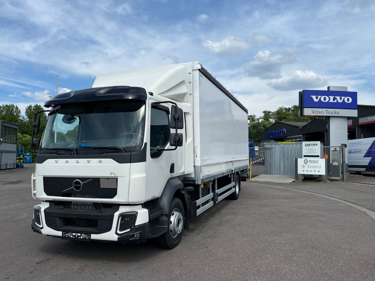 Volvo FL16.280 Junge Schiebeplane - Camion à rideaux coulissants: photos 1 Volvo FL16.280 Junge Schiebeplane - Camion à rideaux coulissants: photos 1