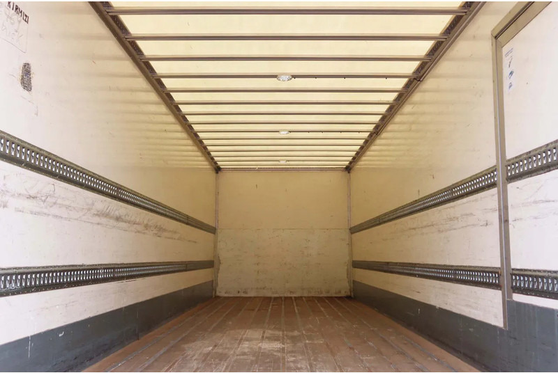 DAF CF 290 FA Bak+ klep Dhollandia 2000 kg - Camion fourgon: photos 4 DAF CF 290 FA Bak+ klep Dhollandia 2000 kg - Camion fourgon: photos 4