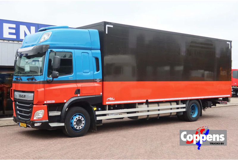 DAF CF 410 Bakwagen + Onderschuif klep - Camion fourgon: photos 1 DAF CF 410 Bakwagen + Onderschuif klep - Camion fourgon: photos 1