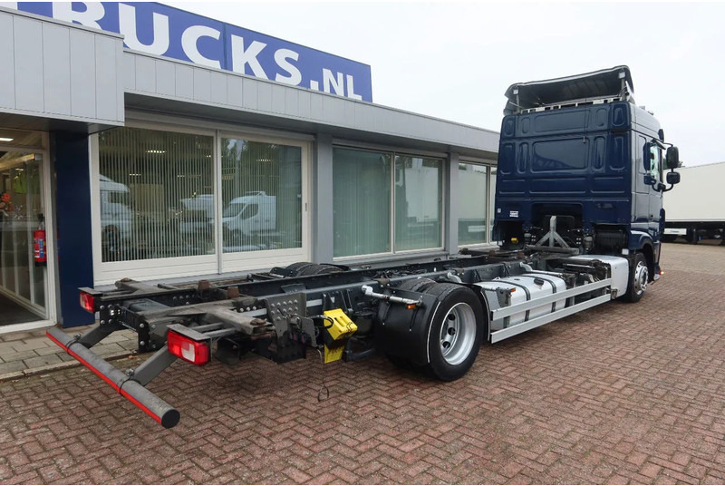 DAF XF 430 430 FA 4x2 BDF/Chassiscabine Wisselbare opbouw - Châssis cabine: photos 3 DAF XF 430 430 FA 4x2 BDF/Chassiscabine Wisselbare opbouw - Châssis cabine: photos 3