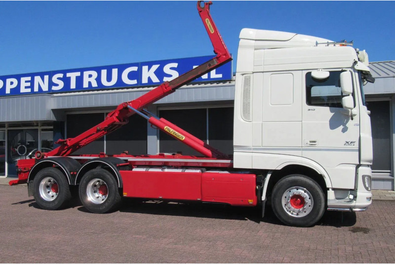 DAF XF 510 Fat 6x4 Euro 6 - Camion ampliroll: photos 2 DAF XF 510 Fat 6x4 Euro 6 - Camion ampliroll: photos 2