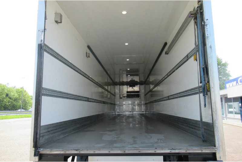 Fliegl Koel/vries+Klep trailer. Stuuras - Semi-remorque frigorifique: photos 5 Fliegl Koel/vries+Klep trailer. Stuuras - Semi-remorque frigorifique: photos 5