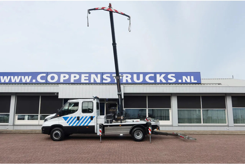 Iveco Daily 70 C 16 Recovery-truck,Bergingswagen , Apschlep. 7 persoons. ALS NIEUW - Camion porte-voitures: photos 3 Iveco Daily 70 C 16 Recovery-truck,Bergingswagen , Apschlep. 7 persoons. ALS NIEUW - Camion porte-voitures: photos 3
