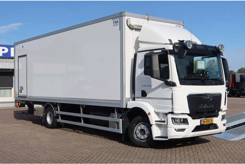 MAN TGM 15.290 Bak + klep Full air suspension Euro 6 Automaat - Camion fourgon: photos 2 MAN TGM 15.290 Bak + klep Full air suspension Euro 6 Automaat - Camion fourgon: photos 2