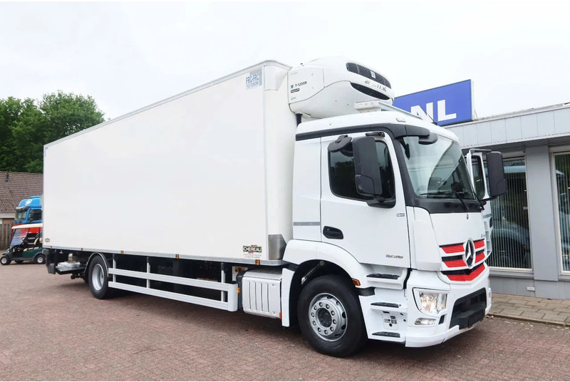 Mercedes-Benz Actros 1936 1936 L Koel/Vries+Klep Bi-Temp Thermoking T 1200R - Camion frigorifique: photos 2 Mercedes-Benz Actros 1936 1936 L Koel/Vries+Klep Bi-Temp Thermoking T 1200R - Camion frigorifique: photos 2