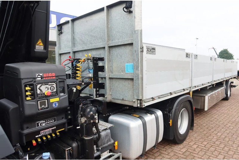 Mercedes-Benz Actros 2133 L Trekker + Hiab Kraan met City Trailer: OT-92-VD - Camion grue: photos 4 Mercedes-Benz Actros 2133 L Trekker + Hiab Kraan met City Trailer: OT-92-VD - Camion grue: photos 4