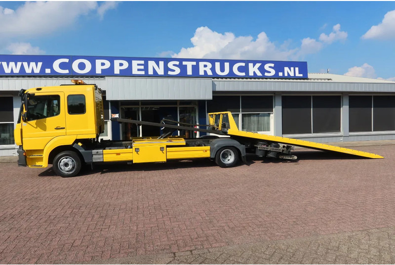 Remorqueuse Mercedes-Benz Atego 1221 L Takelwagen 6 persoons: photos 9 Remorqueuse Mercedes-Benz Atego 1221 L Takelwagen 6 persoons: photos 9