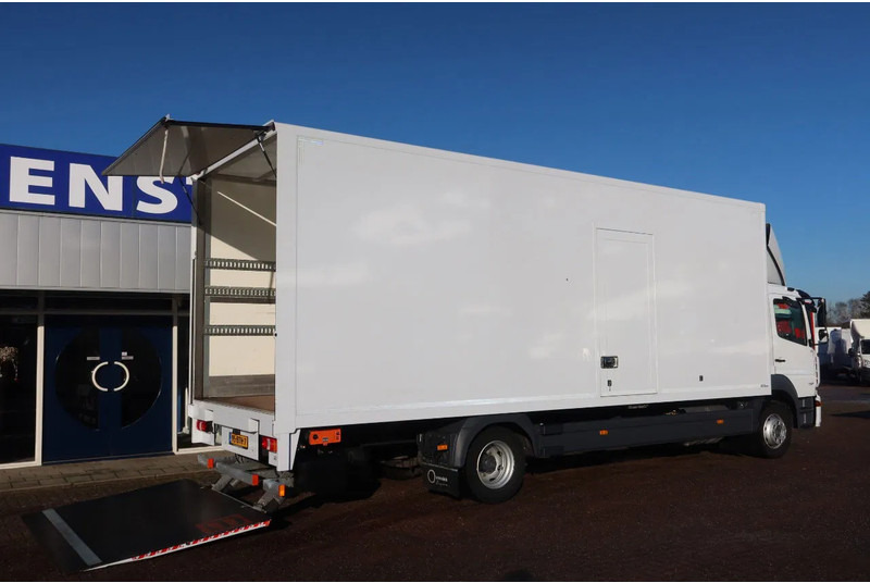 Mercedes-Benz Atego 1321L Bakwagen Laadklep 2000kg / 3 Stoelen!! - Camion fourgon: photos 3 Mercedes-Benz Atego 1321L Bakwagen Laadklep 2000kg / 3 Stoelen!! - Camion fourgon: photos 3
