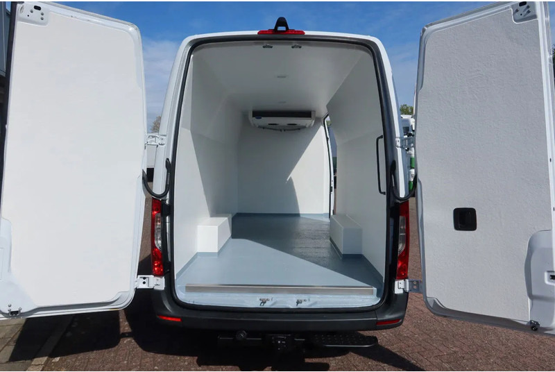 Mercedes-Benz Sprinter 317 CDI Automaat Carrier Koel/Vries/verwarmen L3/H2 - Utilitaire frigorifique: photos 4 Mercedes-Benz Sprinter 317 CDI Automaat Carrier Koel/Vries/verwarmen L3/H2 - Utilitaire frigorifique: photos 4