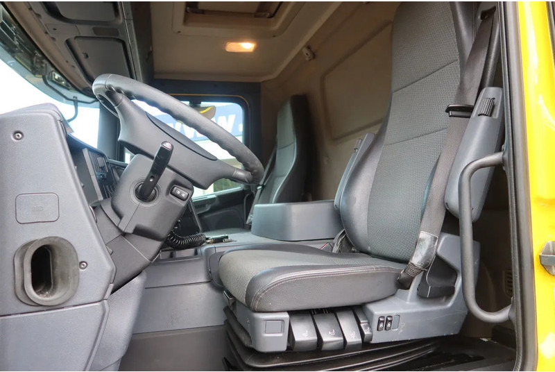 Scania P250 Bak+Klep E6 Dhollandia 1500 kg - Camion fourgon: photos 5 Scania P250 Bak+Klep E6 Dhollandia 1500 kg - Camion fourgon: photos 5