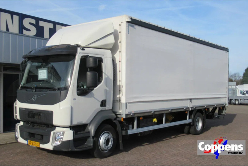 Volvo FL 240 Schuifzeil + Klep 1500 kg Euro 6 - Camion à rideaux coulissants: photos 1 Volvo FL 240 Schuifzeil + Klep 1500 kg Euro 6 - Camion à rideaux coulissants: photos 1