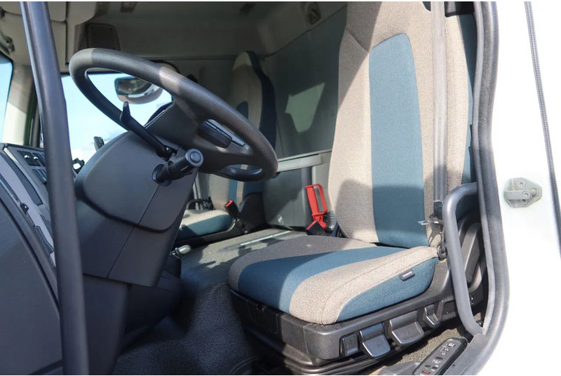 Volvo FL 250 FL 250 Bakwagen + Klep 2.000 kg Euro 6 - Camion fourgon: photos 5 Volvo FL 250 FL 250 Bakwagen + Klep 2.000 kg Euro 6 - Camion fourgon: photos 5