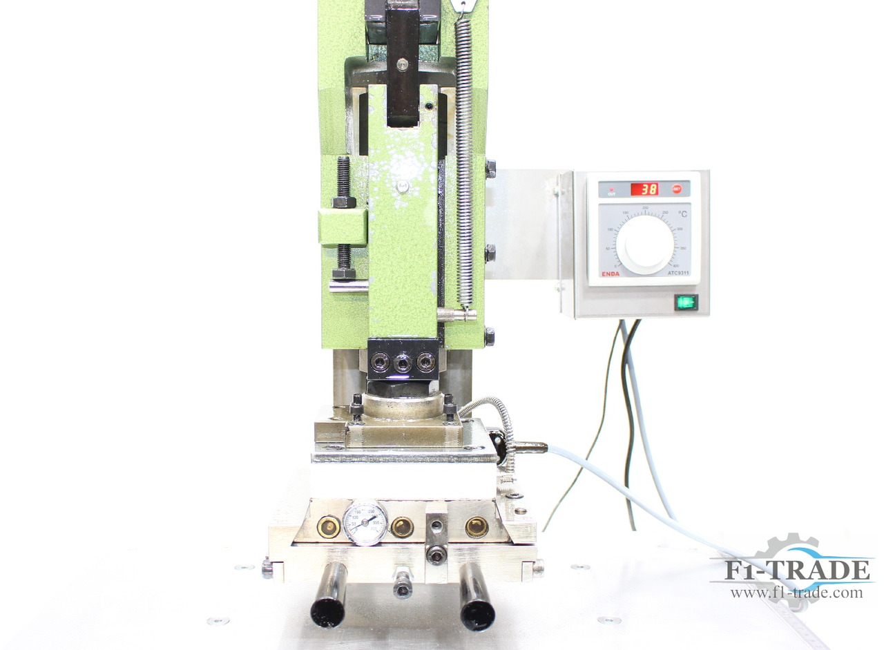 GEBA 1/F-2 - Machine d'impression: photos 2 GEBA 1/F-2 - Machine d'impression: photos 2