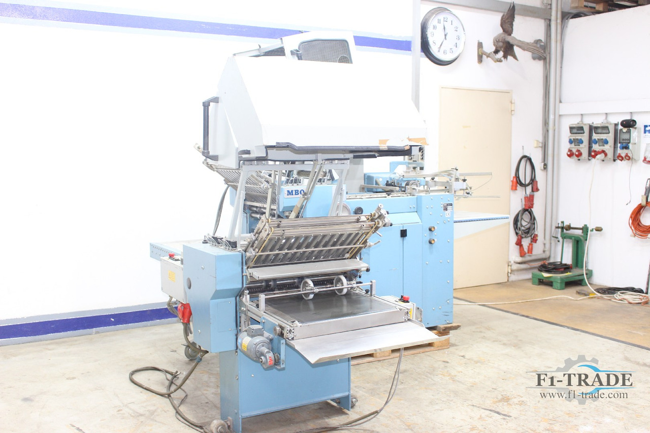 MBO T500 - Plieuse de bureau: photos 4 MBO T500 - Plieuse de bureau: photos 4