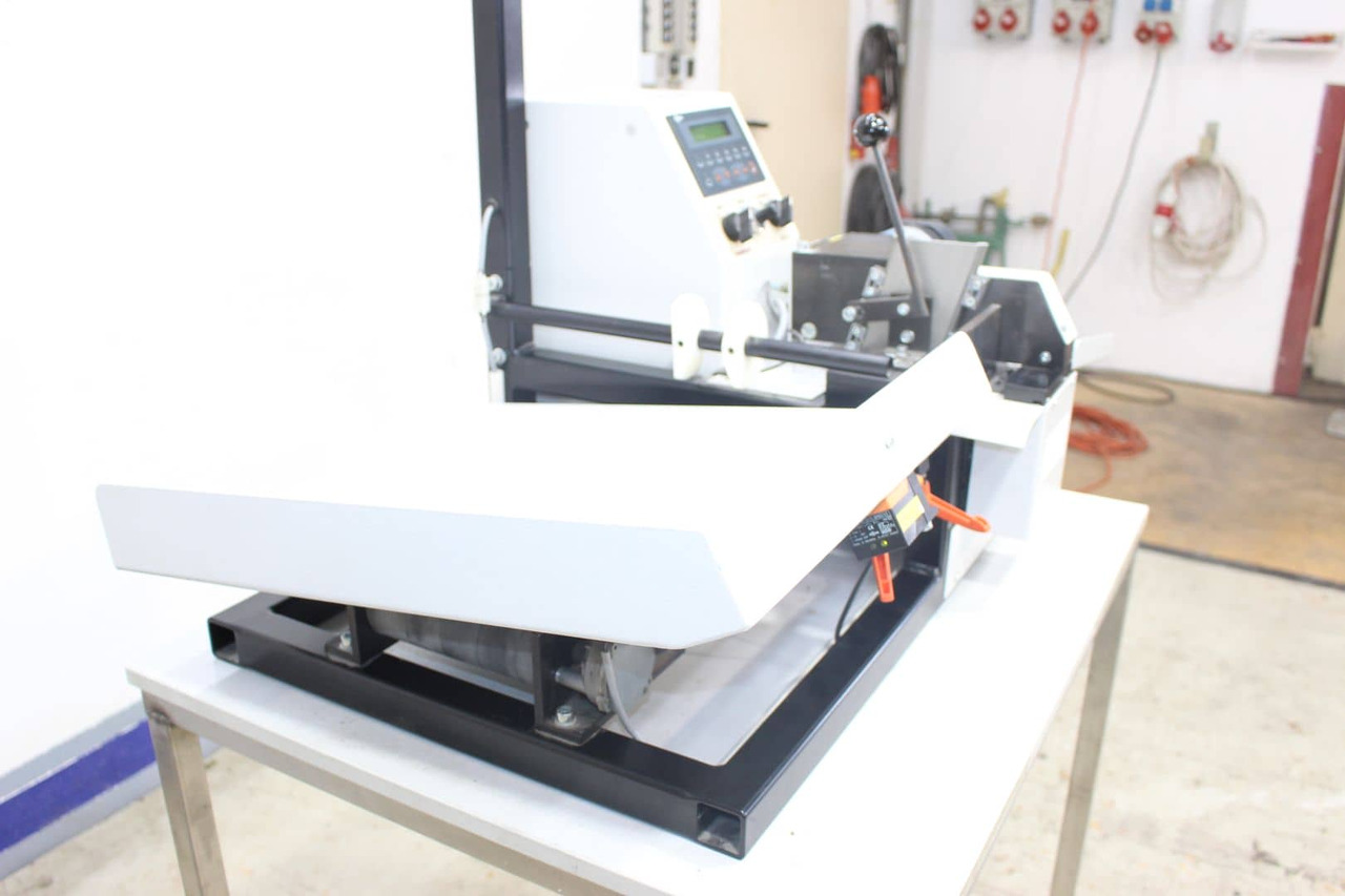 RENZ HSC-E - Massicot: photos 3 RENZ HSC-E - Massicot: photos 3