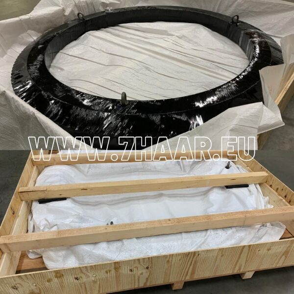 Liebherr Slewring Drehkranz OPU 591922608 for Liebherr LTM 1800, LG 1550, LGD 1550, LR 1550 mobile crane - Couronne d'orientation pour Grue mobile: photos 1 Liebherr Slewring Drehkranz OPU 591922608 for Liebherr LTM 1800, LG 1550, LGD 1550, LR 1550 mobile crane - Couronne d'orientation pour Grue mobile: photos 1