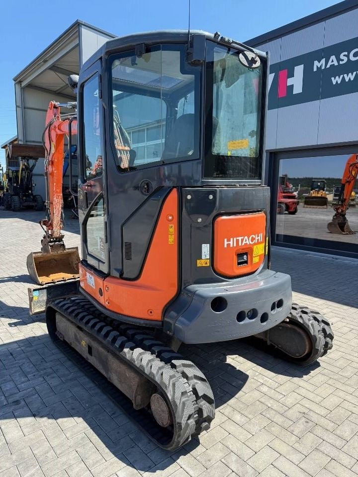 Hitachi ZX 38 U-5 A - Mini pelle: photos 3 Hitachi ZX 38 U-5 A - Mini pelle: photos 3