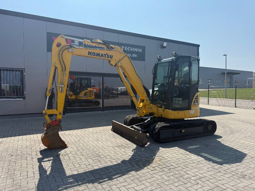 Komatsu PC 45 MR-5 - Mini pelle: photos 1 Komatsu PC 45 MR-5 - Mini pelle: photos 1