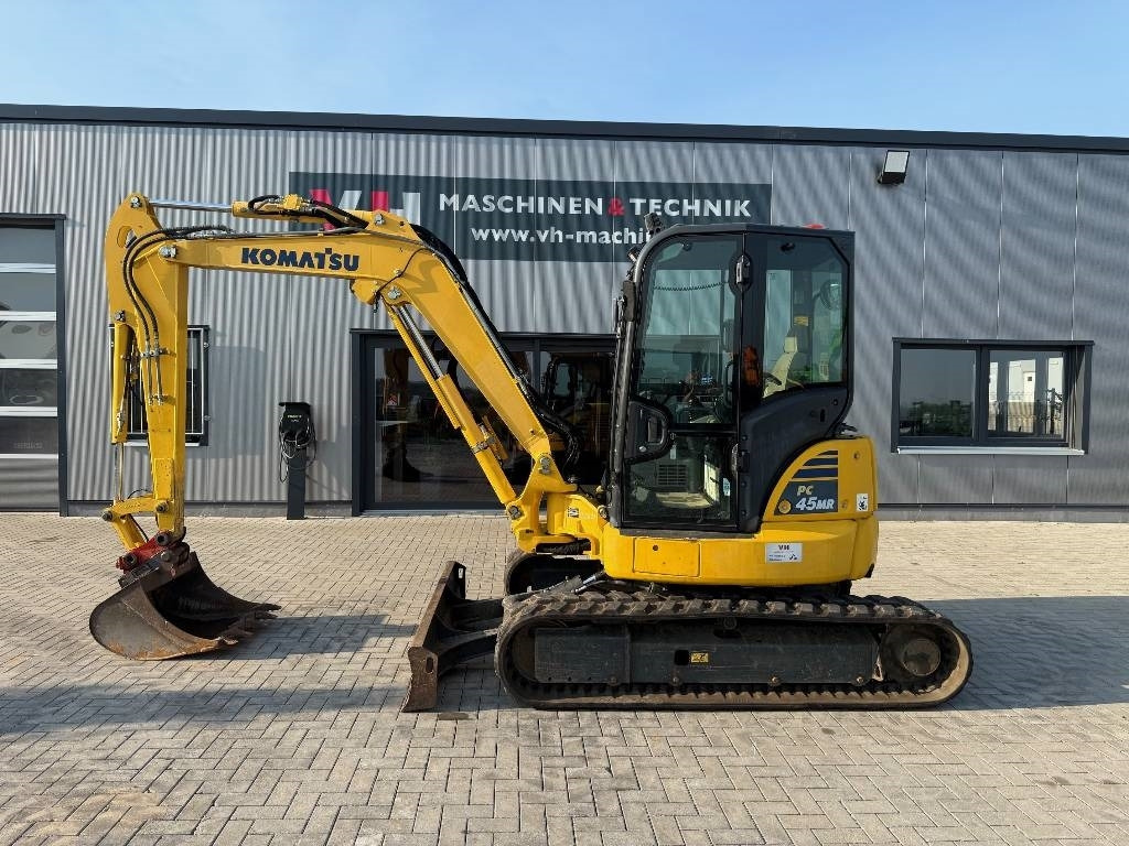Komatsu PC 45 MR-5 - Mini pelle: photos 2 Komatsu PC 45 MR-5 - Mini pelle: photos 2