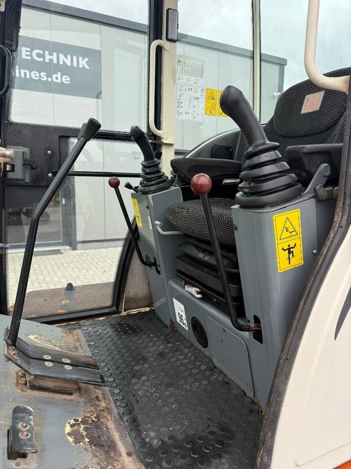 Mini pelle Terex TC 48: photos 9