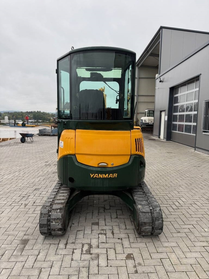Yanmar Vio 35 - Mini pelle: photos 4 Yanmar Vio 35 - Mini pelle: photos 4
