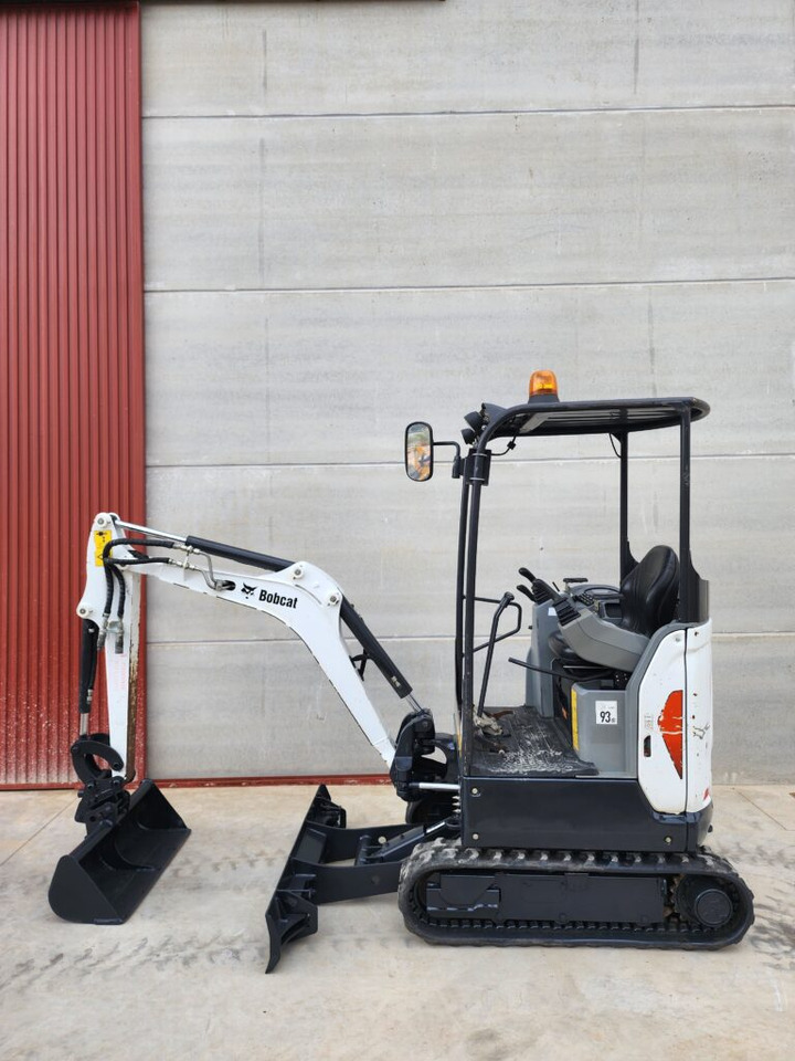 BOBCAT E17Z - Mini pelle: photos 1 BOBCAT E17Z - Mini pelle: photos 1