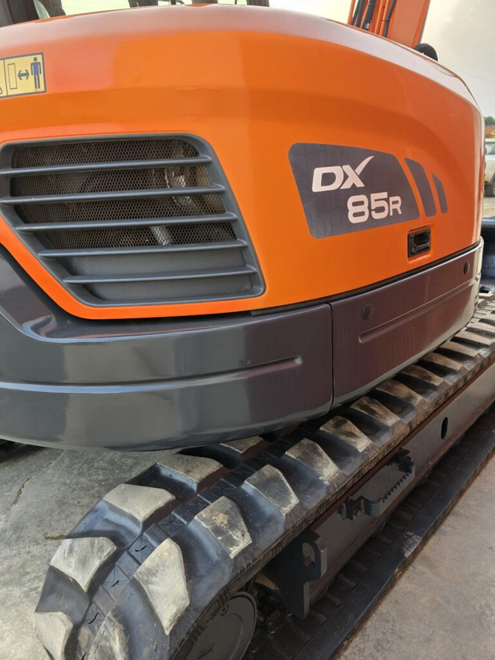 DOOSAN DX85R-3 - Mini pelle: photos 4 DOOSAN DX85R-3 - Mini pelle: photos 4