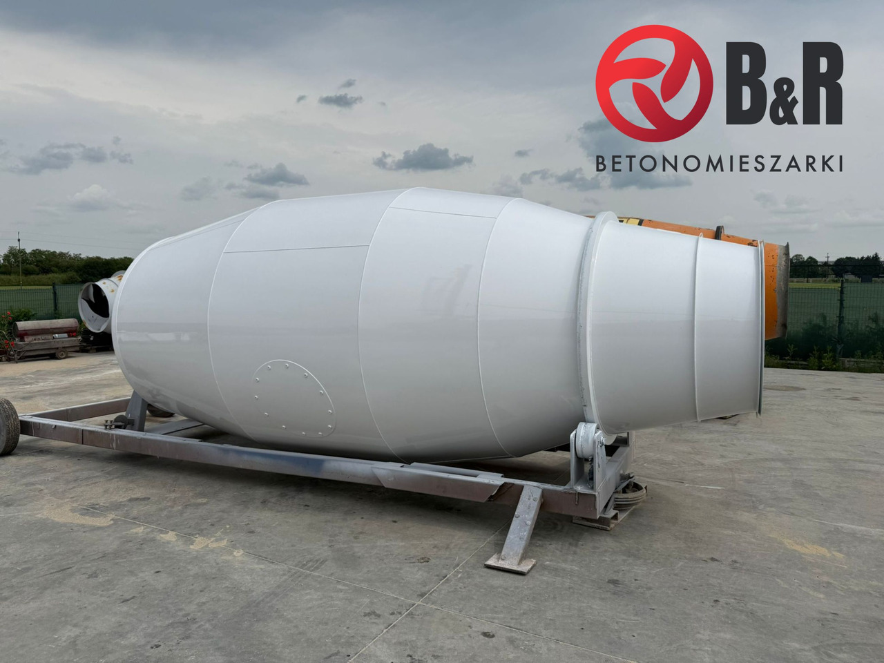 BĘBEN DO BETONOMIESZARKI LIEBHERR, CIFA, STETTER - Camion malaxeur: photos 3 BĘBEN DO BETONOMIESZARKI LIEBHERR, CIFA, STETTER - Camion malaxeur: photos 3