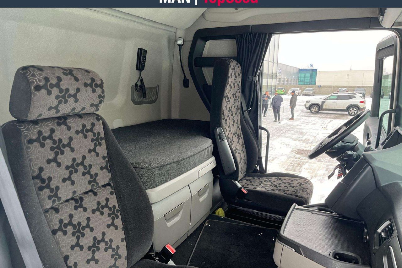 Tracteur routier Scania R460 (9582): photos 8 Tracteur routier Scania R460 (9582): photos 8