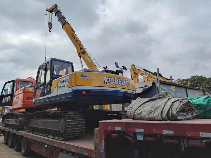 Best Selling DOOSAN excavator machine construction used machinery equipment dx225 DX60 DX70 DH60 DH220 used excavators in stock - Pelle: photos 4 Best Selling DOOSAN excavator machine construction used machinery equipment dx225 DX60 DX70 DH60 DH220 used excavators in stock - Pelle: photos 4