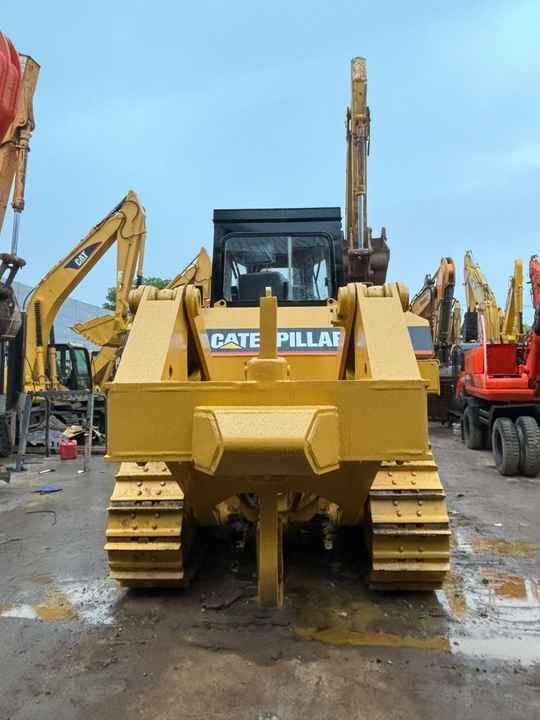 Cheap Caterpillar Bulldozer Cat D8R Second Hand Bulldozer With Rippers On Sale In Shanghai - Bulldozer: photos 4 Cheap Caterpillar Bulldozer Cat D8R Second Hand Bulldozer With Rippers On Sale In Shanghai - Bulldozer: photos 4