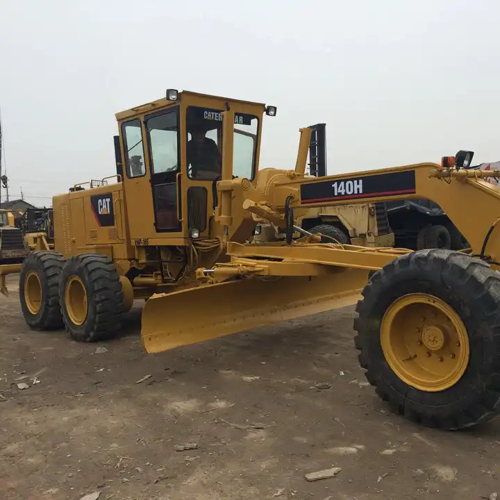 Good Condition Original Japan Used CAT 140H Motor Grader Used 140h CAT 140H used Motor Grader - Niveleuse: photos 1 Good Condition Original Japan Used CAT 140H Motor Grader Used 140h CAT 140H used Motor Grader - Niveleuse: photos 1