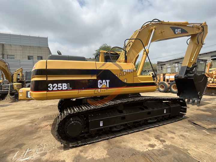 Good Condition Second Hand Caterpillar 325bl Excavator Used Cat 325b 325bl with good condition in stock - Pelle sur chenille: photos 4 Good Condition Second Hand Caterpillar 325bl Excavator Used Cat 325b 325bl with good condition in stock - Pelle sur chenille: photos 4