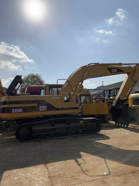 Good Condition Second Hand Caterpillar 325bl Excavator Used Cat 325b 325bl with good condition in stock For Sale - Pelle sur chenille: photos 4 Good Condition Second Hand Caterpillar 325bl Excavator Used Cat 325b 325bl with good condition in stock For Sale - Pelle sur chenille: photos 4