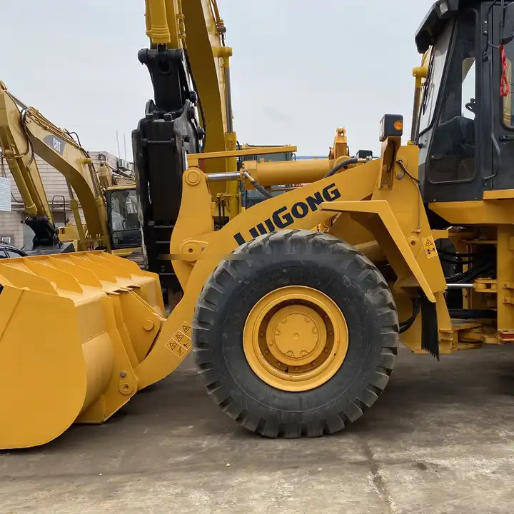 Good performance liugong Loading machinery Sesond hand LG856 LG860H 5 ton Wheel loader Quality assurance in stock - Chargeuse sur pneus: photos 1 Good performance liugong Loading machinery Sesond hand LG856 LG860H 5 ton Wheel loader Quality assurance in stock - Chargeuse sur pneus: photos 1