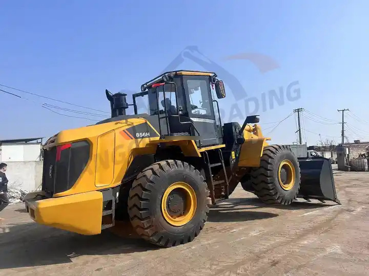 Good performance liugong Loading machinery Sesond hand LG856 LG860H 5 ton Wheel loader Quality assurance in stock - Chargeuse sur pneus: photos 3 Good performance liugong Loading machinery Sesond hand LG856 LG860H 5 ton Wheel loader Quality assurance in stock - Chargeuse sur pneus: photos 3