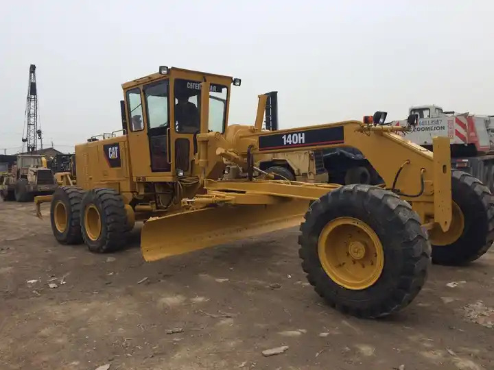 Hot sale Good Condition Original Japan Used CAT 140H Motor Grader Used 140h CAT 140H used Motor Grader - Niveleuse: photos 3 Hot sale Good Condition Original Japan Used CAT 140H Motor Grader Used 140h CAT 140H used Motor Grader - Niveleuse: photos 3