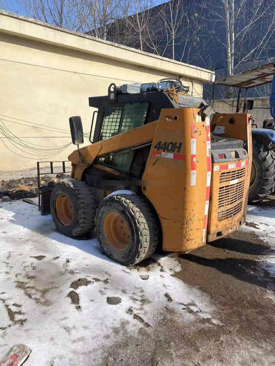 Used Case 440H Skid Steer Loader for Sale - Mini chargeuse: photos 3 Used Case 440H Skid Steer Loader for Sale - Mini chargeuse: photos 3