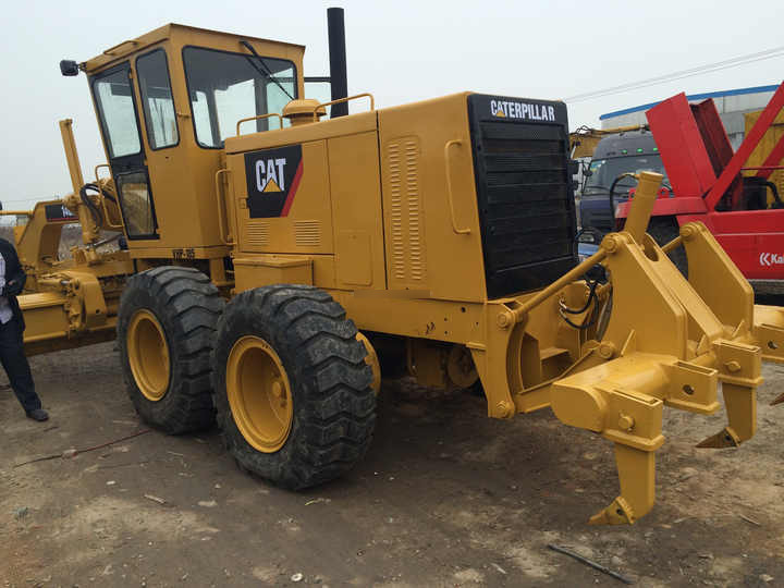 Used Caterpillar construction machine CAT140H 140K 140G Grader in stock for sale - Niveleuse: photos 3 Used Caterpillar construction machine CAT140H 140K 140G Grader in stock for sale - Niveleuse: photos 3
