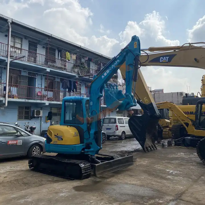 Used Kubota Kx155 Digger 5 Tons Crawler Excavators Japan Earthmoving Machinery With Good Working Condition For Sale - Pelle sur chenille: photos 1 Used Kubota Kx155 Digger 5 Tons Crawler Excavators Japan Earthmoving Machinery With Good Working Condition For Sale - Pelle sur chenille: photos 1