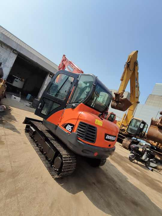 Used excavator doosan dx60 excavators machinery doosan dx60 dx80 dx75 dx225 dh60 dh60-7 excavator - Pelle sur chenille: photos 5 Used excavator doosan dx60 excavators machinery doosan dx60 dx80 dx75 dx225 dh60 dh60-7 excavator - Pelle sur chenille: photos 5