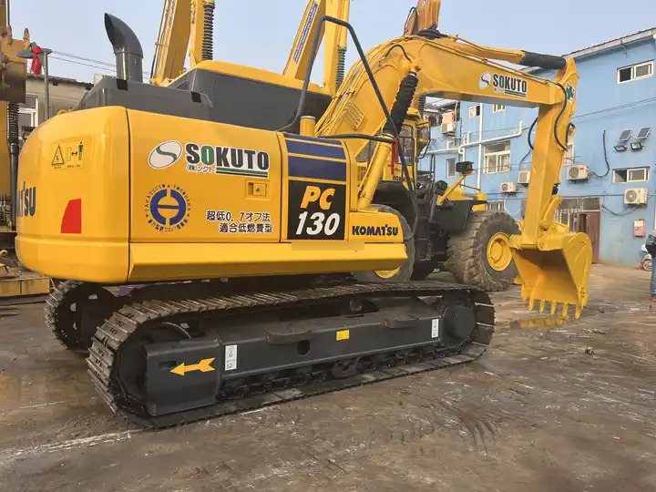 Well-Maintained japan original low hourS used Komatsu PC130-7 excavator for hot sale - Pelle sur chenille: photos 3 Well-Maintained japan original low hourS used Komatsu PC130-7 excavator for hot sale - Pelle sur chenille: photos 3