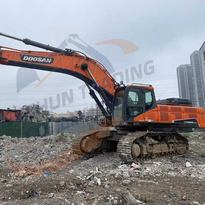 Perfect performance Used Doosan excavator DX520LC-9C in good condition for sale - Pelle sur chenille: photos 1 Perfect performance Used Doosan excavator DX520LC-9C in good condition for sale - Pelle sur chenille: photos 1