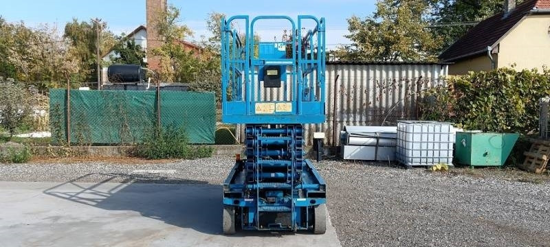 Genie GS4047 - 13,7m - electric - Nacelle ciseaux: photos 3 Genie GS4047 - 13,7m - electric - Nacelle ciseaux: photos 3