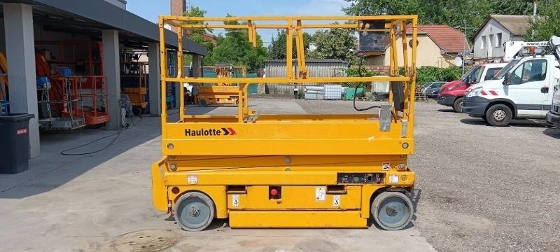 Haulotte Compact 8 - 8m, electric - Nacelle ciseaux: photos 4 Haulotte Compact 8 - 8m, electric - Nacelle ciseaux: photos 4